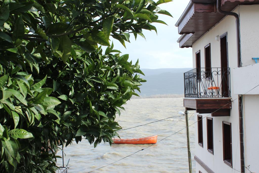 Bed and Breakfast Faik Bey Konagi Golyazi Exteriér fotografie