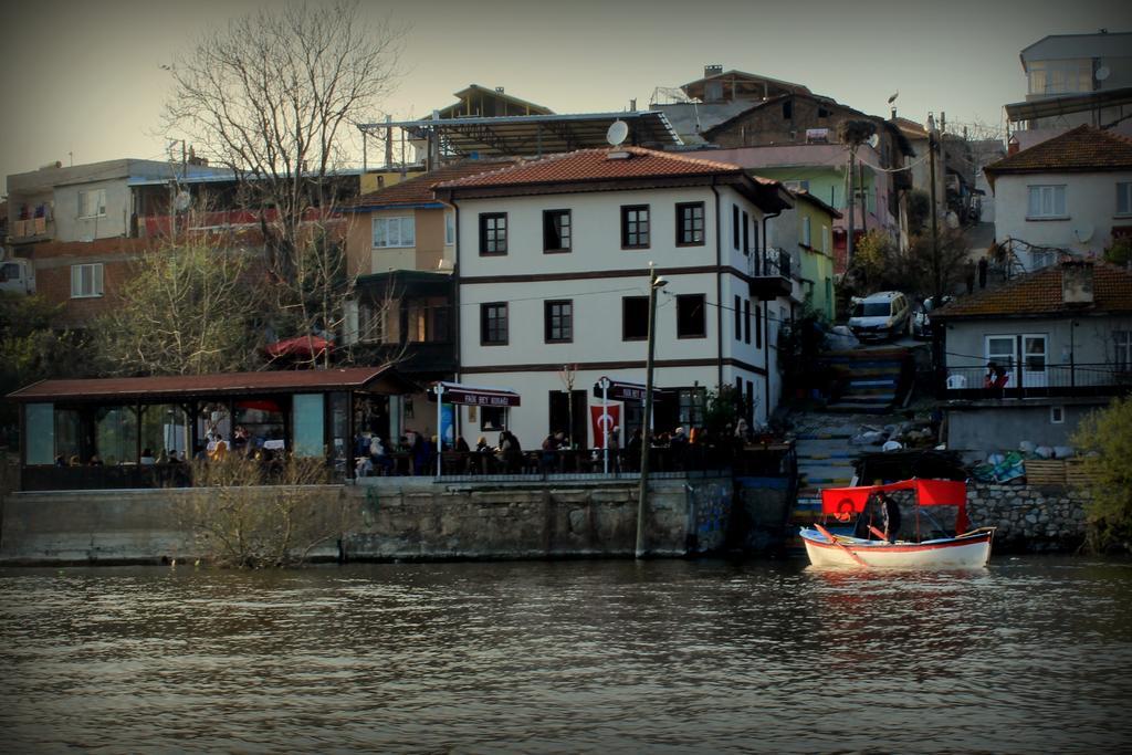 Bed and Breakfast Faik Bey Konagi Golyazi Exteriér fotografie